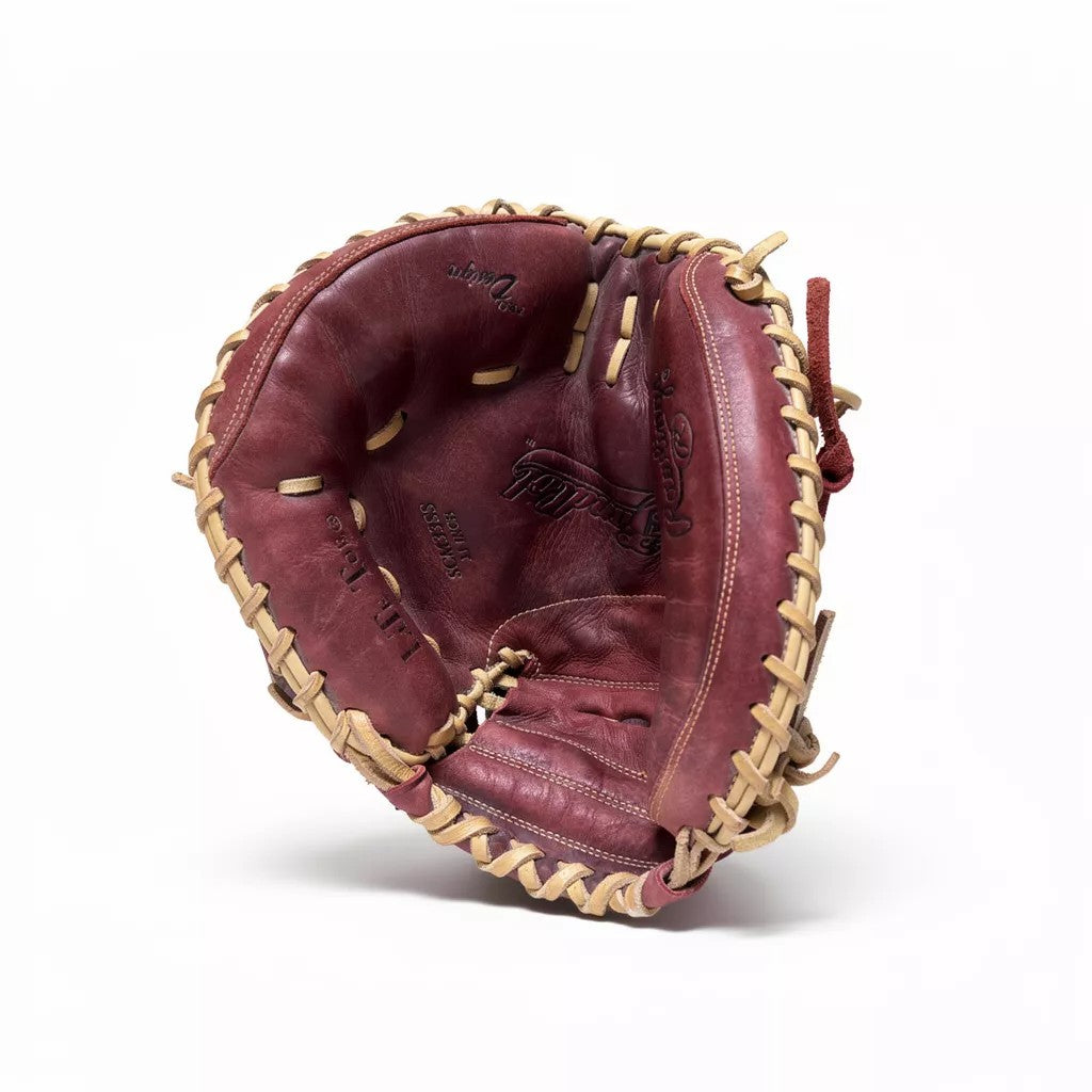 USED GOLD GLOVE - Rawlings Catcher 33 Glove