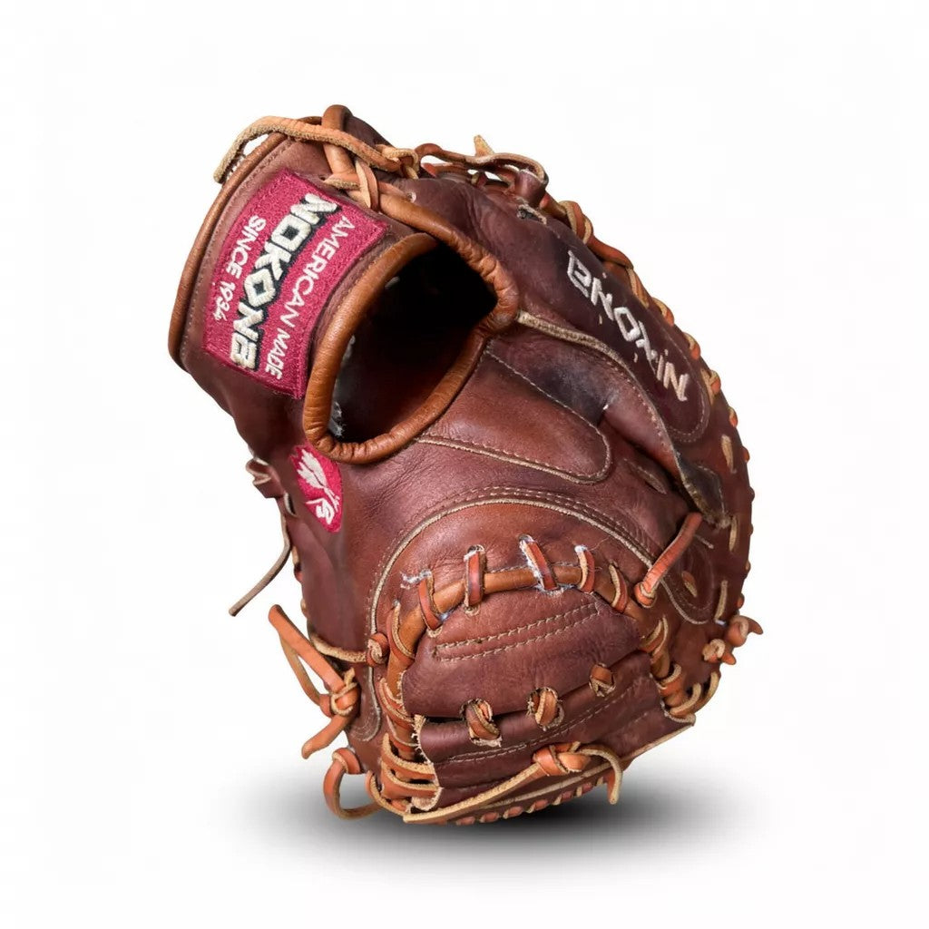 CLASSIC CATCHER - Nokona 33.5 Glove